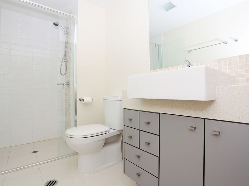 1306/10 Fifth Avenue, Palm Beach QLD 4221