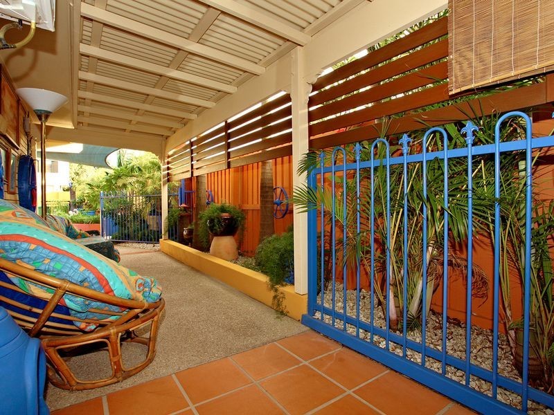 1/35 Twenty Seventh Avenue, Palm Beach QLD 4221