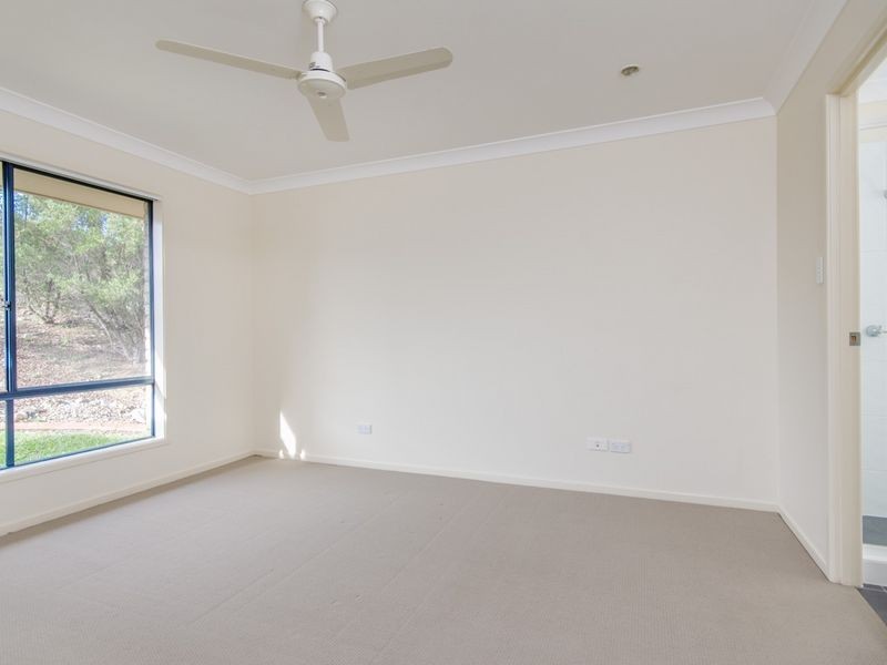 5 Brunswick Street, Pacific Pines QLD 4211