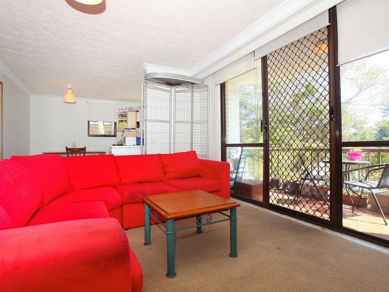 8/8 Mawarra Street, Palm Beach QLD 4221