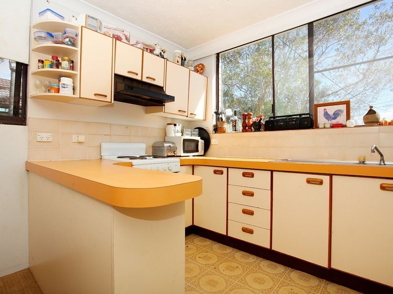 8/8 Mawarra Street, Palm Beach QLD 4221