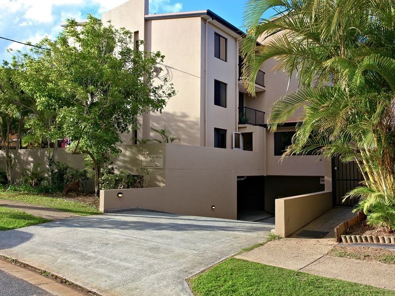 7/4 Mawarra Street, Palm Beach QLD 4221