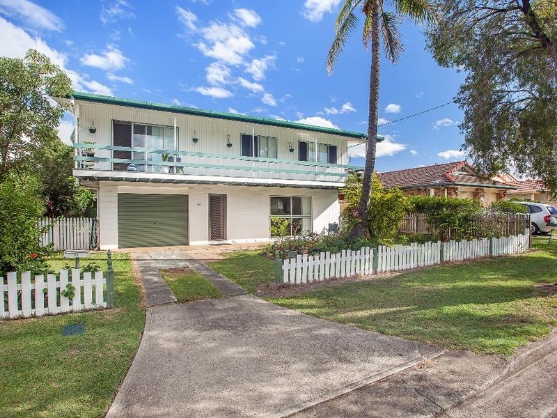 26 Cawthray Street, Biggera Waters QLD 4216