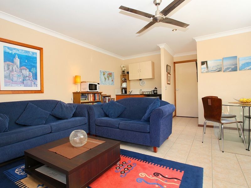 1/57 Laguna Avenue, Palm Beach QLD 4221