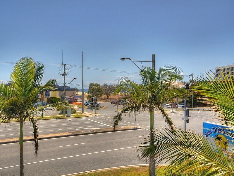 17/1 Tallebudgera Drive, Palm Beach QLD 4221