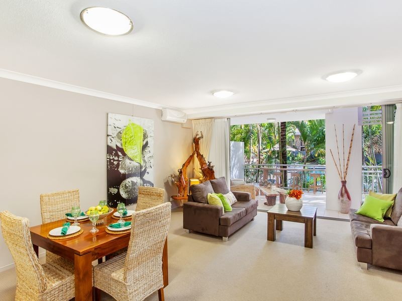 10/13 Bright Avenue, Labrador QLD 4215