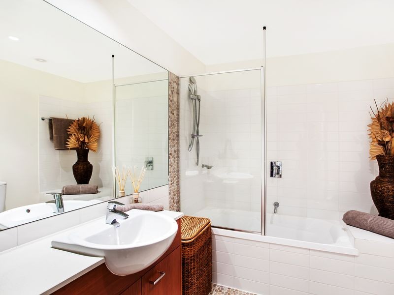 10/13 Bright Avenue, Labrador QLD 4215