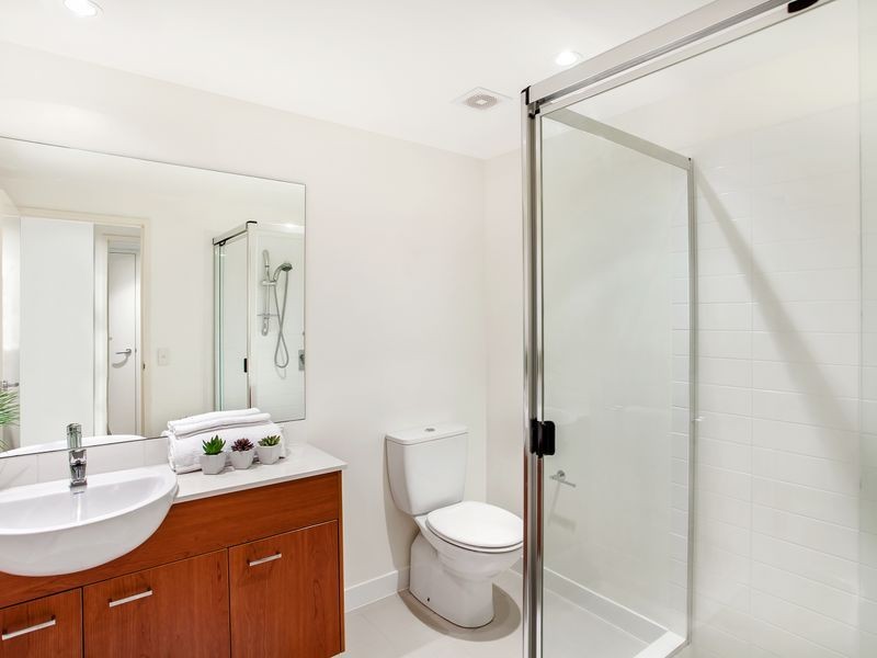 10/13 Bright Avenue, Labrador QLD 4215