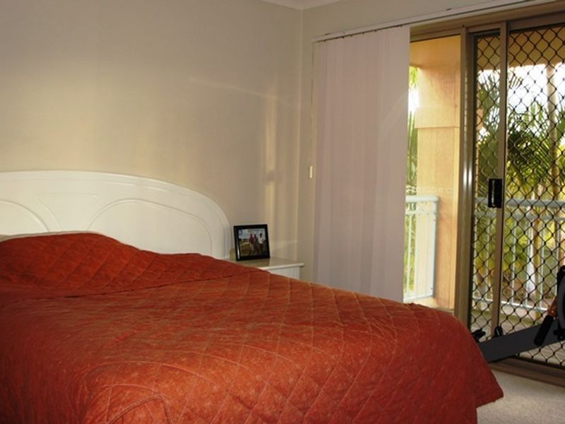 18/92 Guineas Creek Road, Currumbin Waters QLD 4223