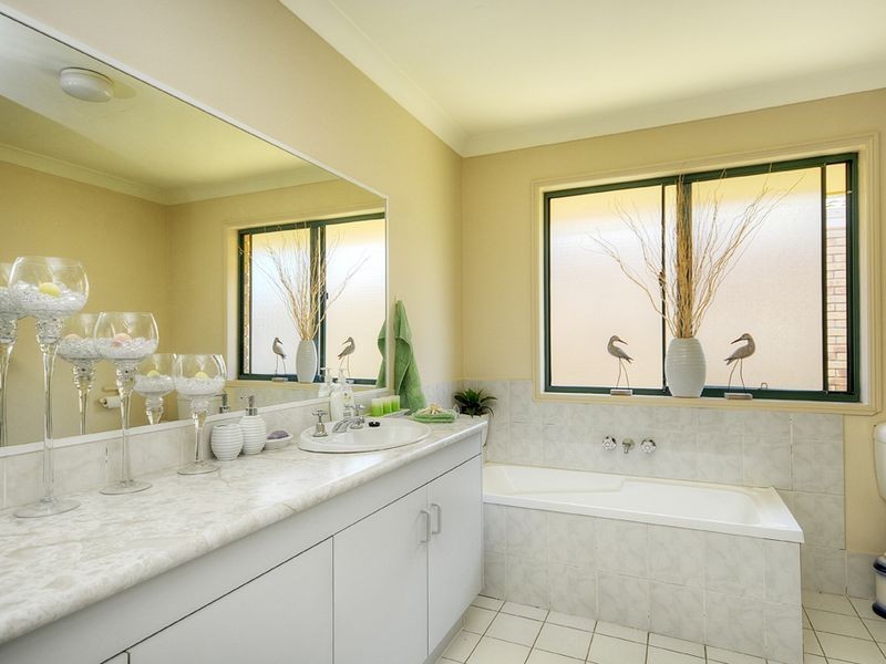 12/8 Ottelia Drive, Elanora QLD 4221