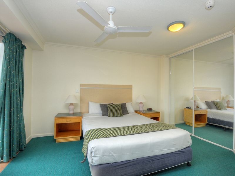 24/132-138 Ferny Avenue, Surfers Paradise QLD 4217