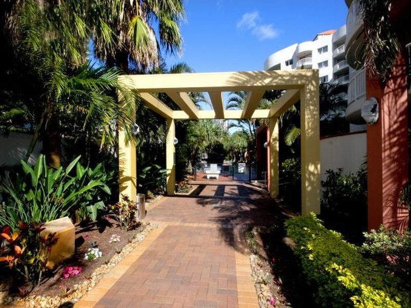 24/132-138 Ferny Avenue, Surfers Paradise QLD 4217