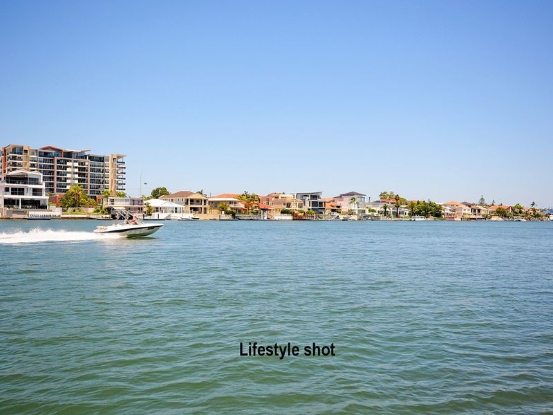 24/132-138 Ferny Avenue, Surfers Paradise QLD 4217