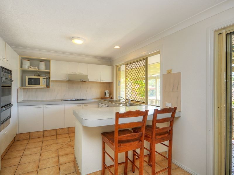 169 K P Mcgrath Drive, Elanora QLD 4221