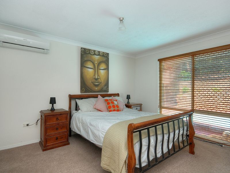 169 K P Mcgrath Drive, Elanora QLD 4221