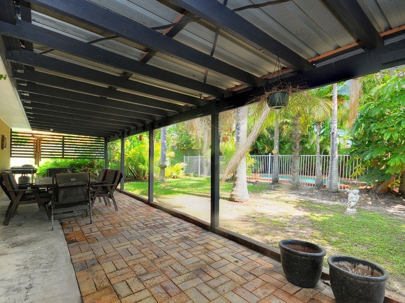 52 Bienvenue Drive, Currumbin Waters QLD 4223