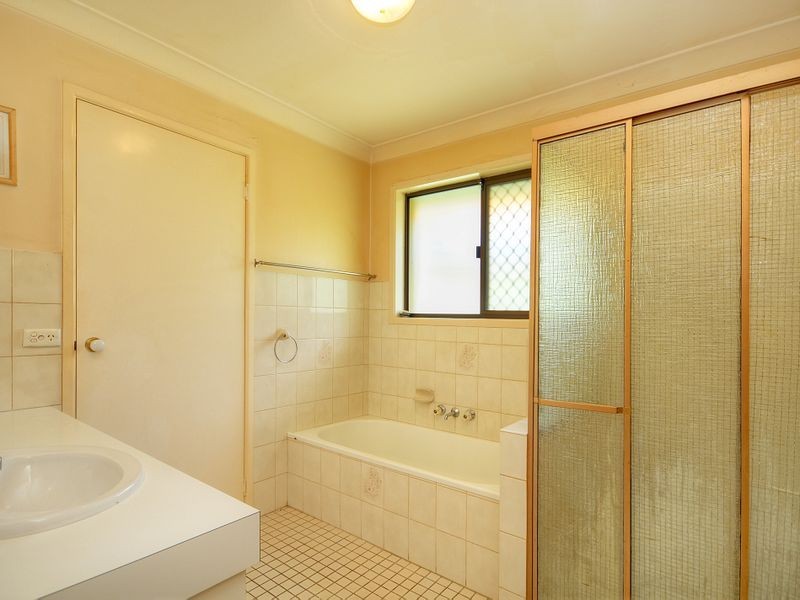 52 Bienvenue Drive, Currumbin Waters QLD 4223