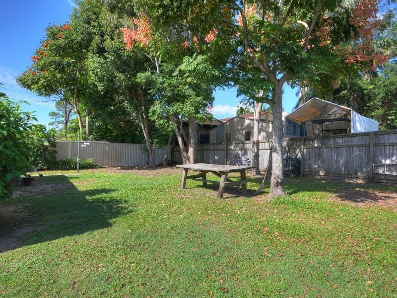 44 Ironbark Street, Elanora QLD 4221