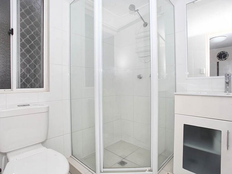 4/12 Coolgardie Street, Elanora QLD 4221