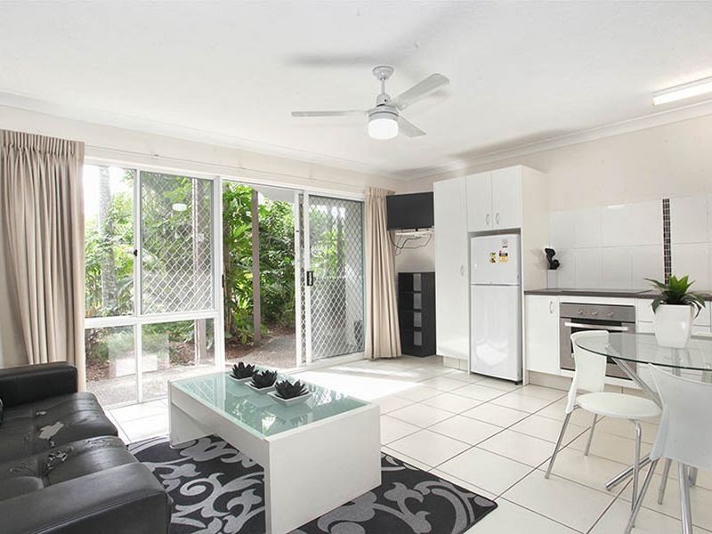 4/12 Coolgardie Street, Elanora QLD 4221