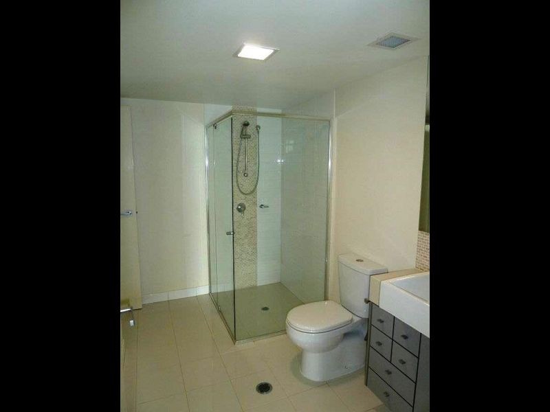 2202/10 Fifth Avenue, Palm Beach QLD 4221