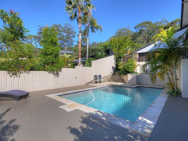 24 Lucania Street, Currumbin Waters QLD 4223