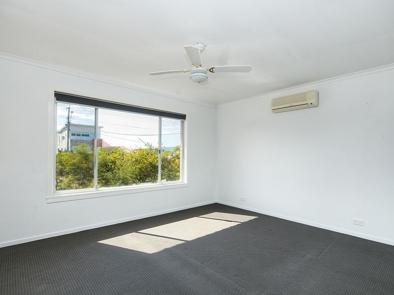 4/2 Twenty Sixth Avenue, Palm Beach QLD 4221