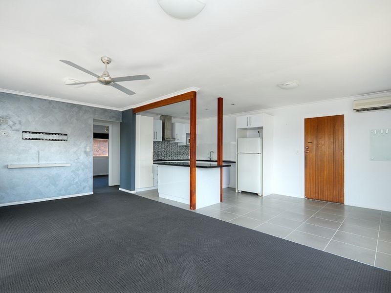 4/2 Twenty Sixth Avenue, Palm Beach QLD 4221
