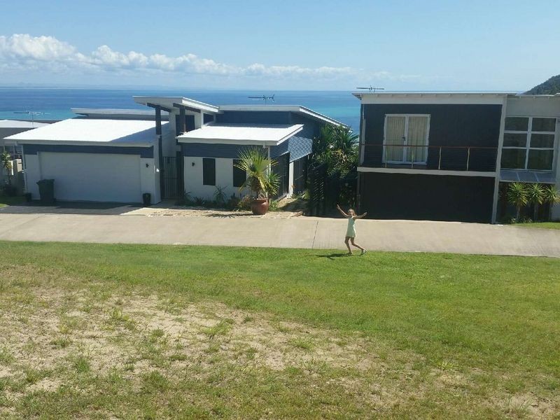 2 Cassidae Crescent, Tangalooma QLD 4025