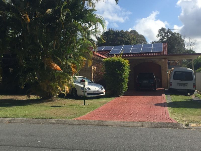3 Currant Street, Elanora QLD 4221