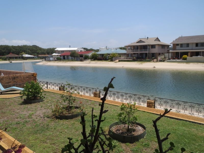 63 Nineteenth Avenue, Palm Beach QLD 4221