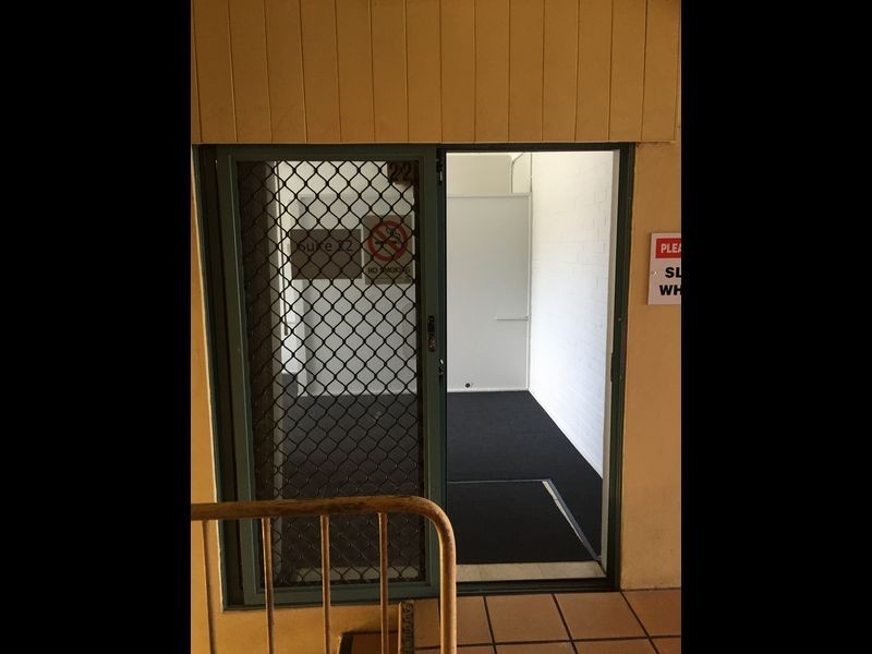 22/2 Eighth Avenue, Palm Beach QLD 4221