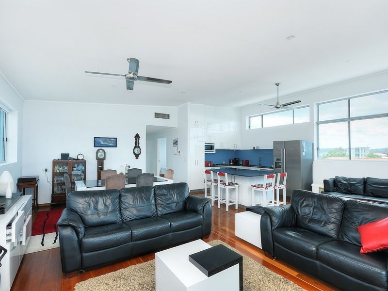 Unit 3/20 Jefferson Lane, Palm Beach QLD 4221