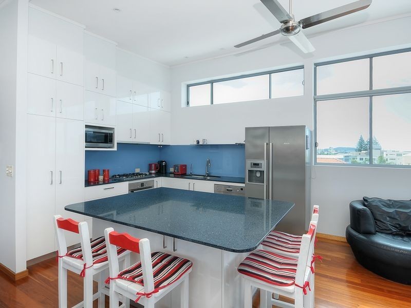 Unit 3/20 Jefferson Lane, Palm Beach QLD 4221