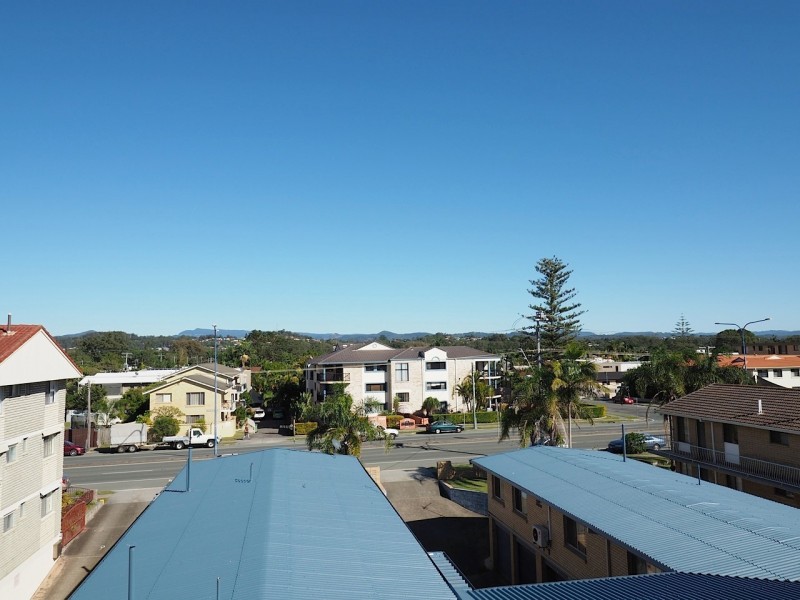 Unit 3/20 Jefferson Lane, Palm Beach QLD 4221