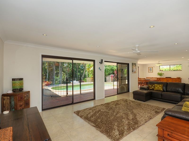 82 Tierney Drive, Currumbin Waters QLD 4223