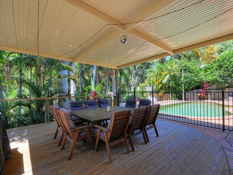 82 Tierney Drive, Currumbin Waters QLD 4223