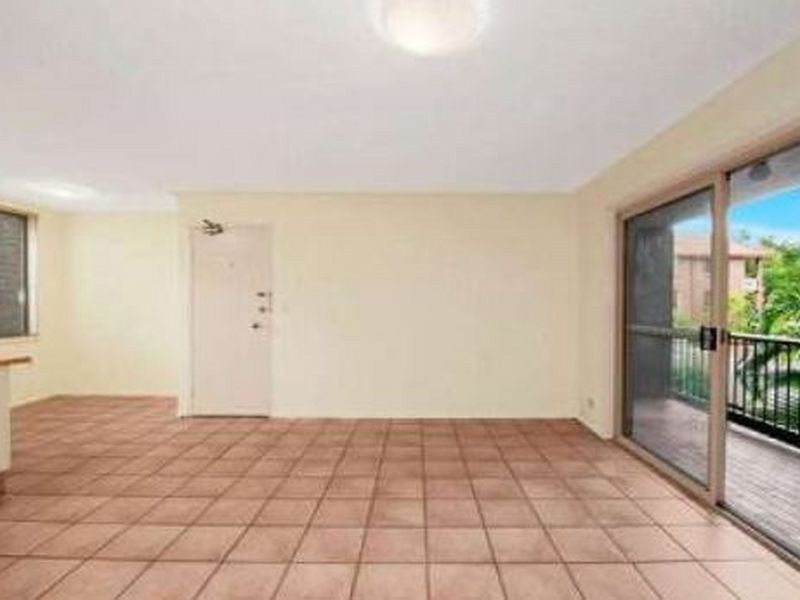 6/66 Sarawak Avenue, Palm Beach QLD 4221