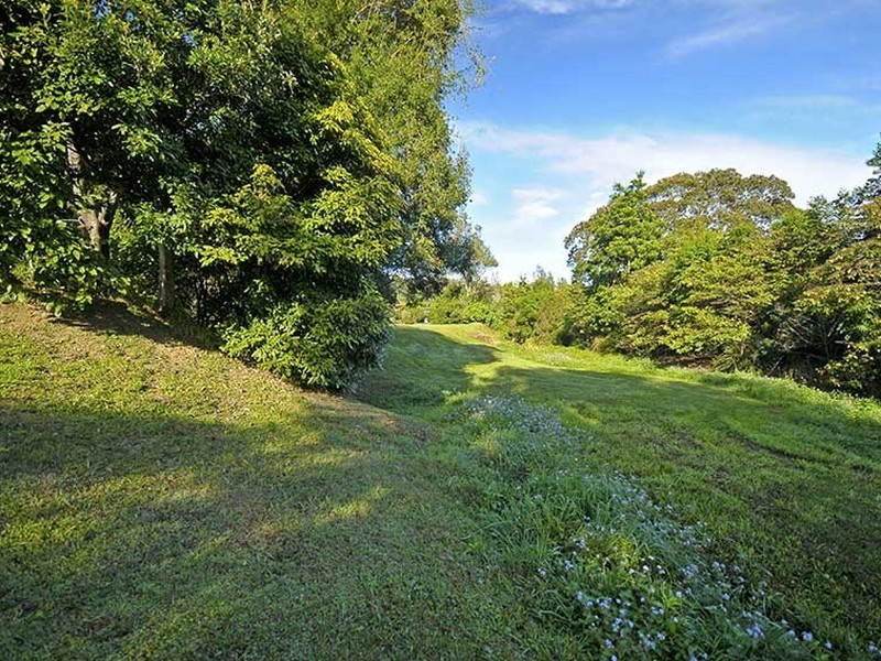 2 Lakeview Place, Currumbin Valley QLD 4223