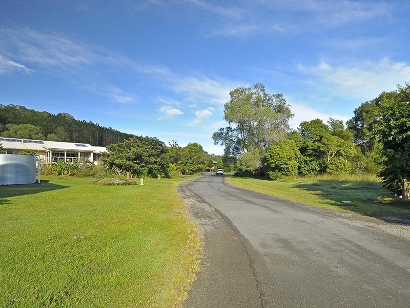 2 Lakeview Place, Currumbin Valley QLD 4223