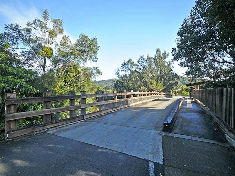 2 Lakeview Place, Currumbin Valley QLD 4223
