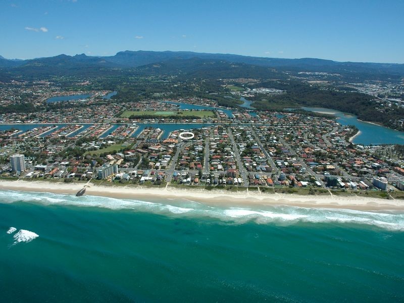 85 Parnki Parade, Palm Beach QLD 4221