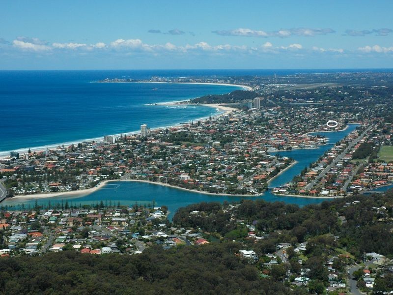 1/129 Tahiti Avenue, Palm Beach QLD 4221