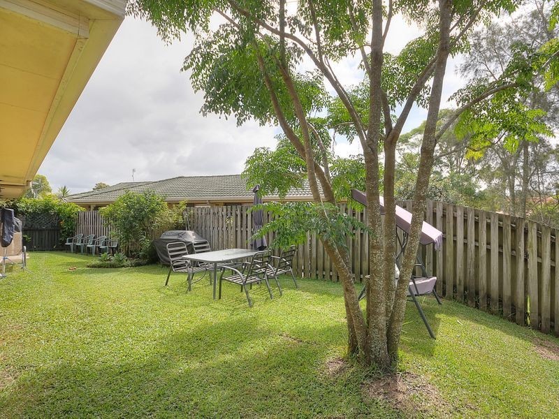 9/8 Ottelia Drive, Elanora QLD 4221