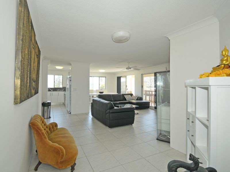 11/9 Francis Street, Mermaid Beach QLD 4218