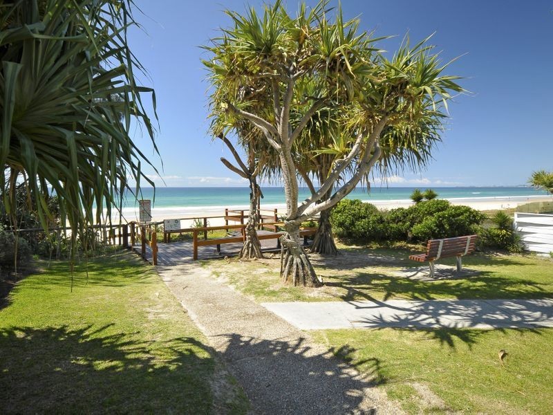 11/9 Francis Street, Mermaid Beach QLD 4218