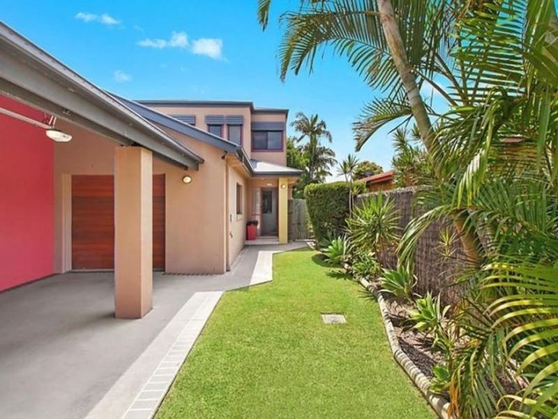 15B Koombala Street, Tugun QLD 4224