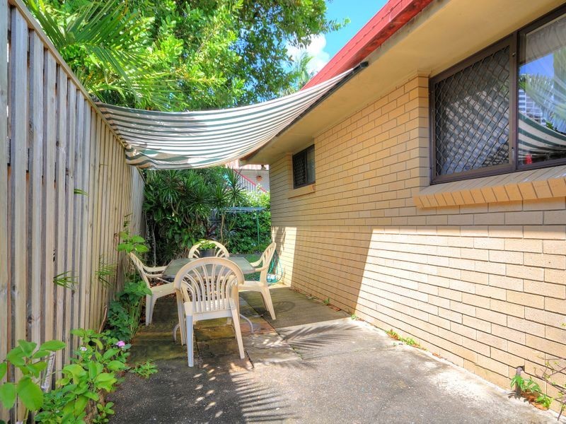 1/16 Second Avenue, Palm Beach QLD 4221