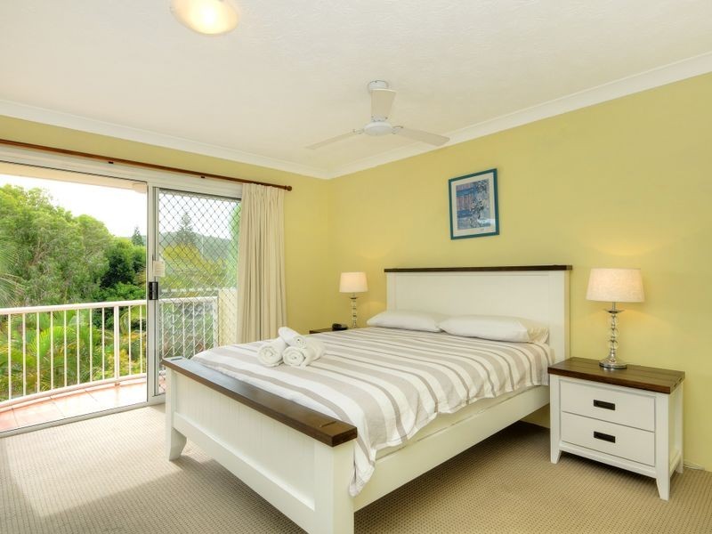 14/1 Tallebudgera Drive, Palm Beach QLD 4221