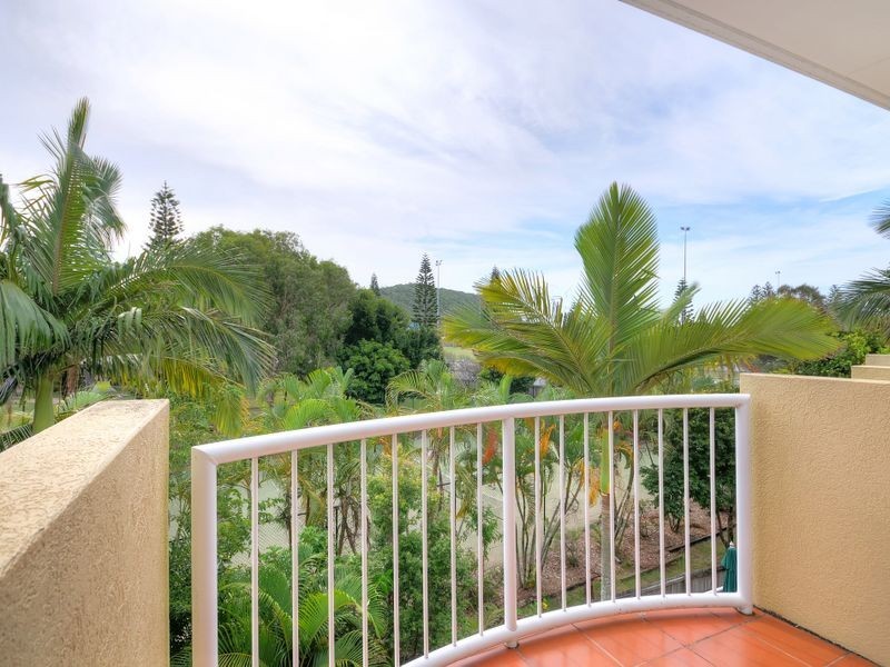 14/1 Tallebudgera Drive, Palm Beach QLD 4221